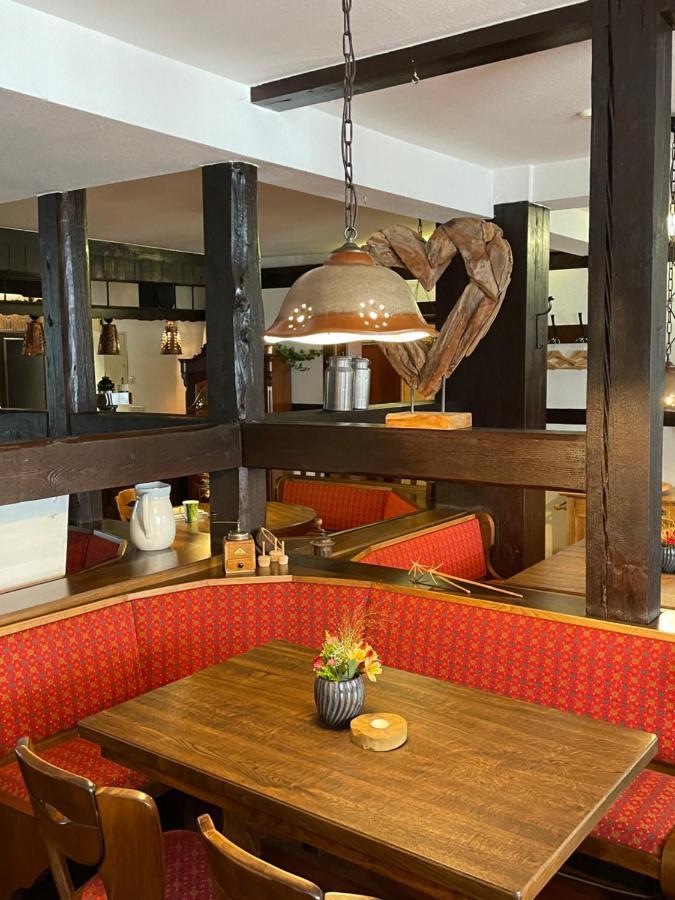 Deutsche Eiche Hotel & Restaurant Dassel Buitenkant foto